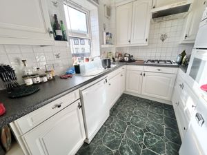 Photo 11- click for photo gallery